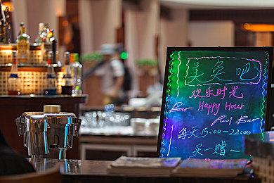 《8号出口》现已登陆Xbox 港服售价26港币